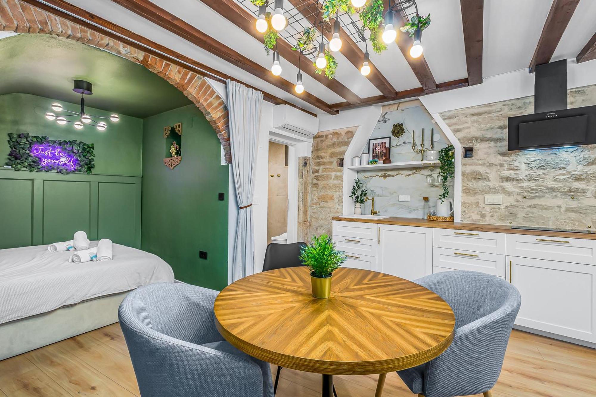 רוביני La Bestia Deluxe Studio Apartment מראה חיצוני תמונה